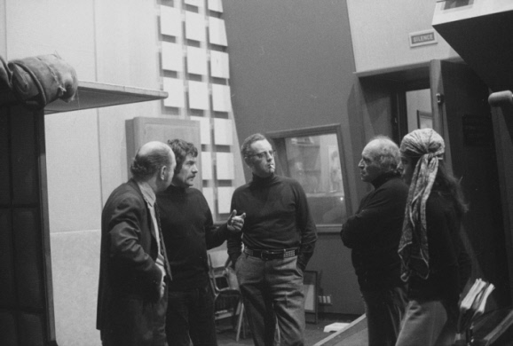 Léo Ferré et Maurice Frot (deuxième à gauche) - Studio Barclay